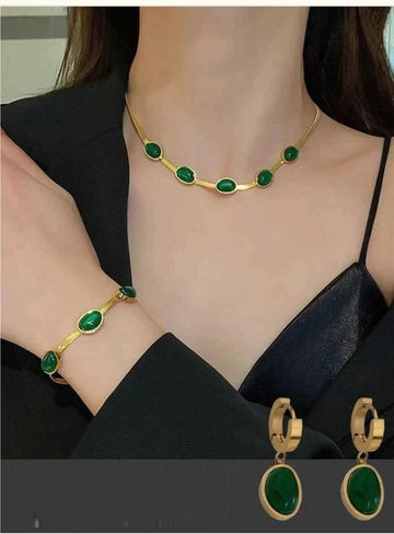 Gold-Plated Oval Green Crystal Necklace & Bracelet Set for Women – Elegant Casual Jewelry